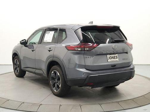 Gun Metallic 2024 Nissan Rogue SV