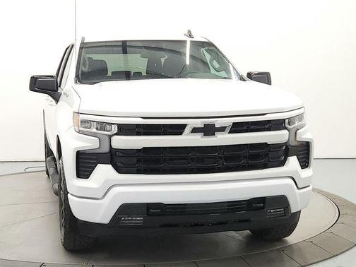 Summit White 2026 Chevrolet Silverado 1500 RST