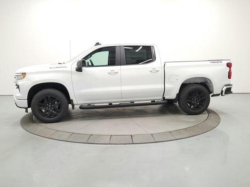 Summit White 2026 Chevrolet Silverado 1500 RST