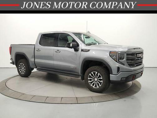 Sterling Metallic 2023 GMC Sierra 1500 AT4