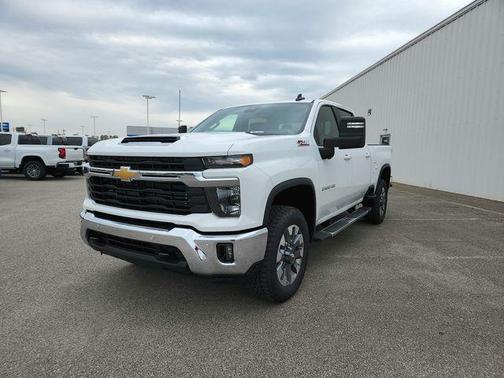 Summit White 2026 Chevrolet Silverado 2500 LT