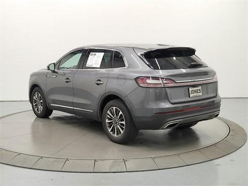 2021 Lincoln Nautilus Reserve