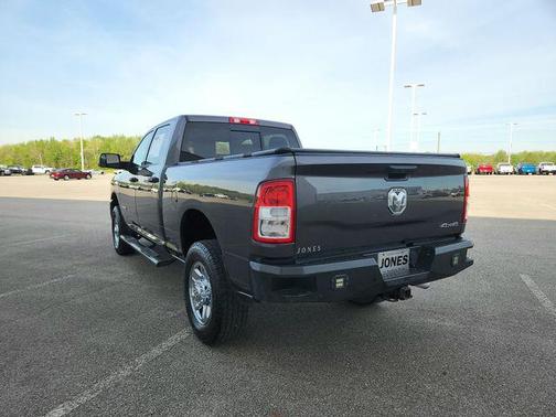 2022 RAM 2500 Tradesman Crew Cab 4x4 6'4' Box