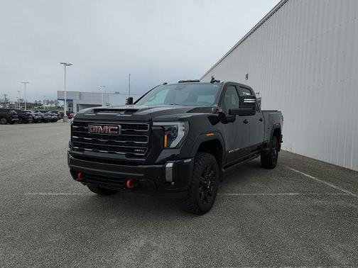 2024 GMC Sierra 2500 AT4