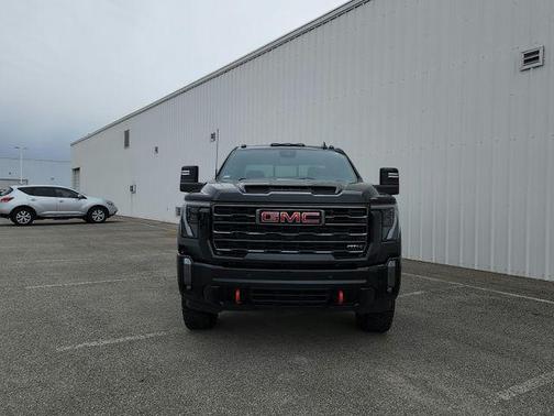 2024 GMC Sierra 2500 AT4