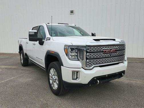 White Frost Tricoat 2022 GMC Sierra 2500 Denali