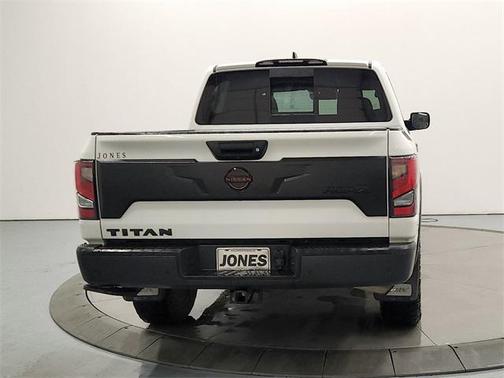 2023 Nissan Titan PRO-4X