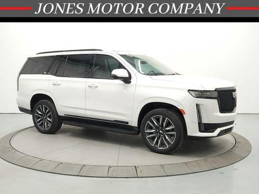 Crystal White Tricoat 2024 Cadillac Escalade Sport