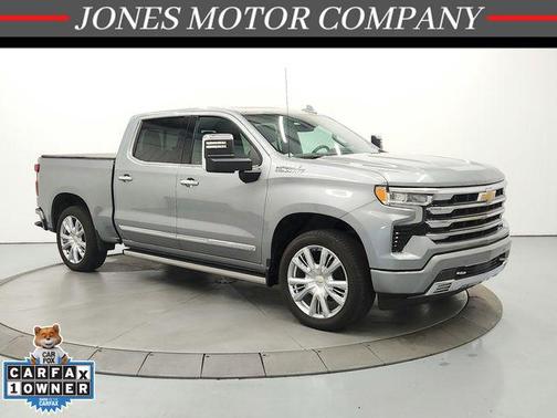 Sterling Gray Metallic 2024 Chevrolet Silverado 1500 High Country
