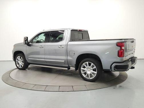 Sterling Gray Metallic 2024 Chevrolet Silverado 1500 High Country