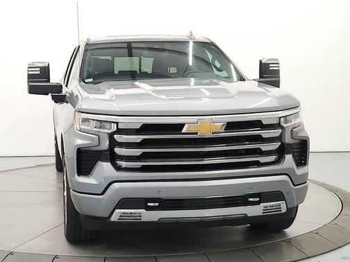 Sterling Gray Metallic 2024 Chevrolet Silverado 1500 High Country