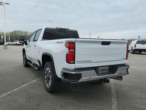 Summit White 2025 Chevrolet Silverado 2500 LTZ
