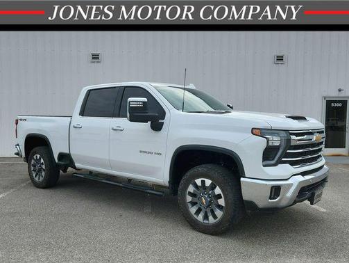 Summit White 2025 Chevrolet Silverado 2500 LTZ