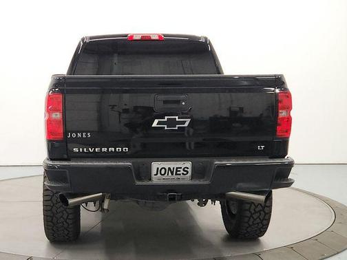 2018 Chevrolet Silverado 1500 2LT