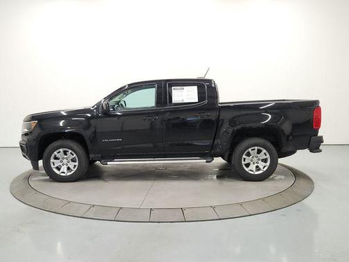 Black 2022 Chevrolet Colorado LT
