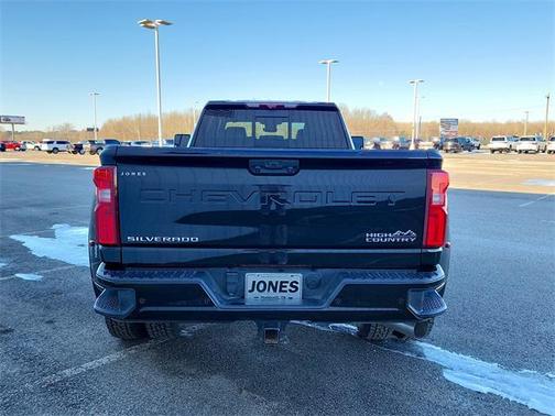 2024 Chevrolet Silverado 3500 High Country