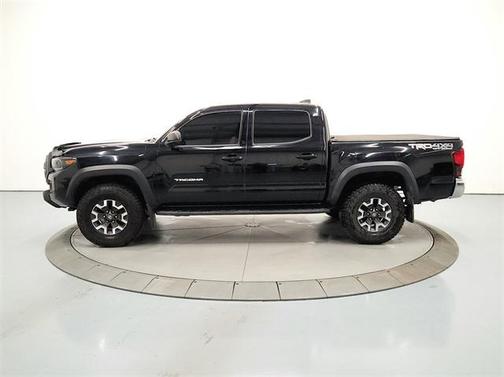 2017 Toyota Tacoma Base