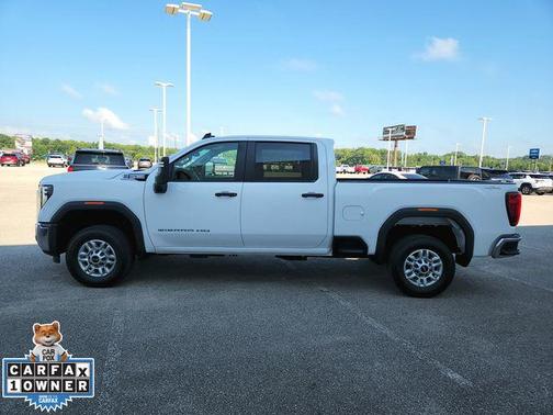 Summit White 2025 GMC Sierra 2500 Pro