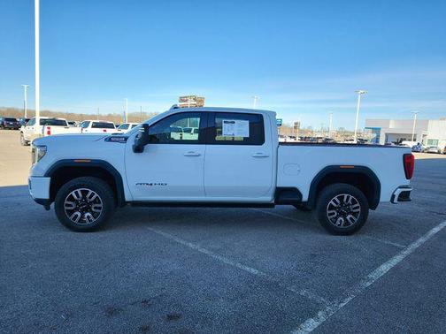 2023 GMC Sierra 2500 AT4