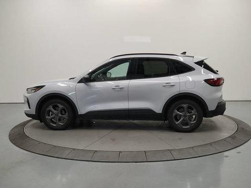 Space Silver Metallic 2025 Ford Escape ST-Line