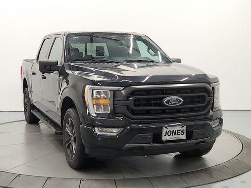 AGATE BLACK METALLIC 2023 Ford F-150 XLT