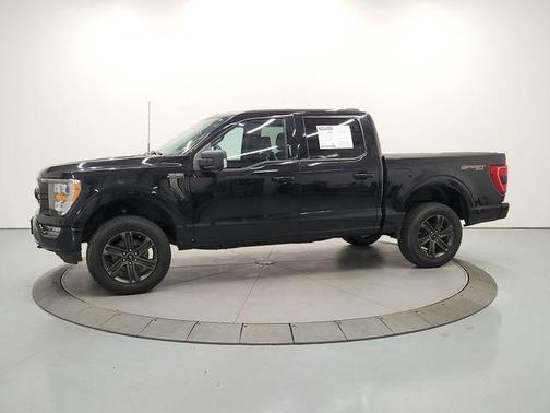 AGATE BLACK METALLIC 2023 Ford F-150 XLT