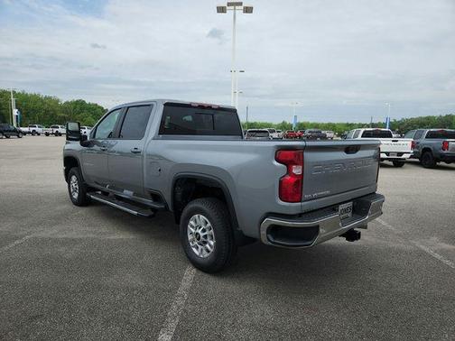 Sterling Gray Metallic 2026 Chevrolet Silverado 2500 LT
