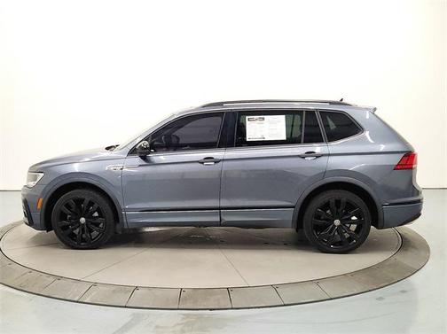 2020 Volkswagen Tiguan 2.0T SE R-Line Black