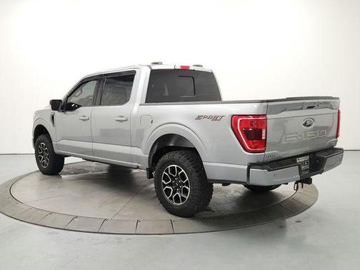 ICONIC SILVER METALLIC 2022 Ford F-150 XLT