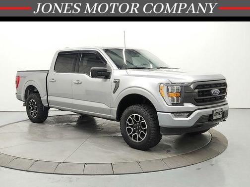 ICONIC SILVER METALLIC 2022 Ford F-150 XLT