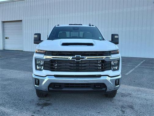 2026 Chevrolet Silverado 3500 LT
