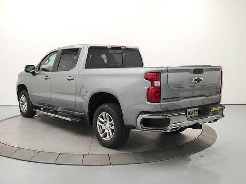 Sterling Gray Metallic 2026 Chevrolet Silverado 1500 LT