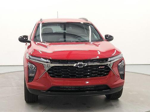 Apex Red 2026 Chevrolet Trax FWD 2RS