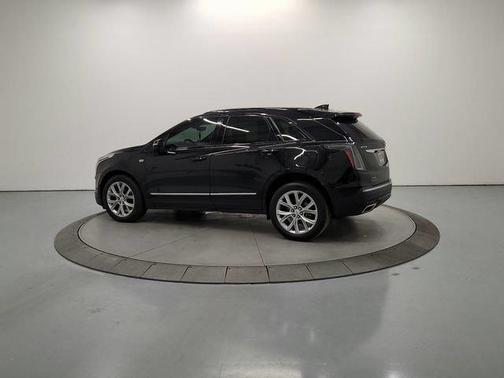 Black Metallic 2021 Cadillac XT5 Sport