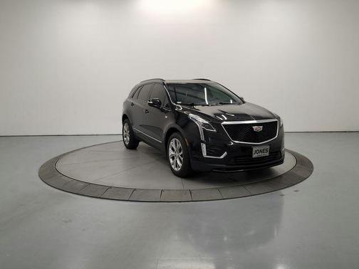 Black Metallic 2021 Cadillac XT5 Sport
