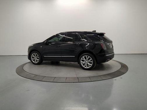 Black Metallic 2021 Cadillac XT5 Sport