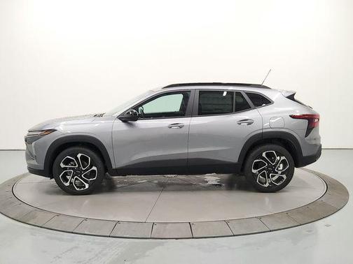 Sterling Gray Metallic 2026 Chevrolet Trax FWD 2RS