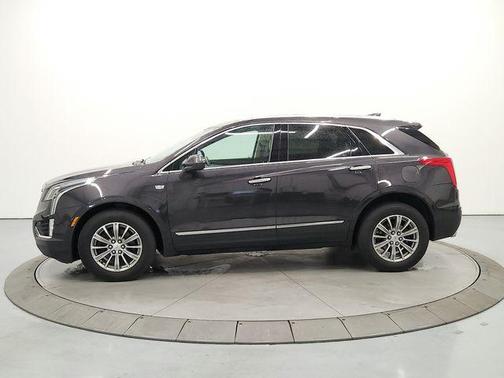 Dark Granite Metallic 2017 Cadillac XT5 Luxury