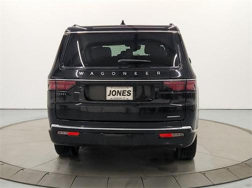 2024 Jeep Wagoneer Series II 4x2