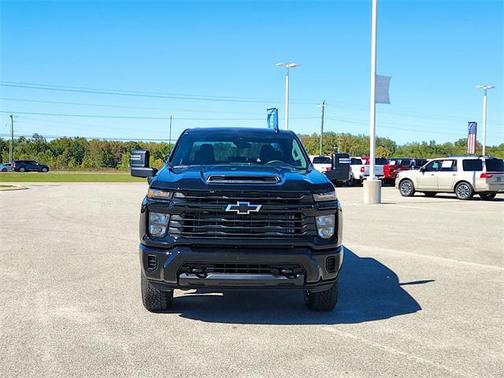 2026 Chevrolet Silverado 2500 Custom