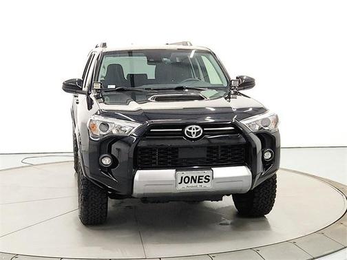 2022 Toyota 4Runner TRD Off Road