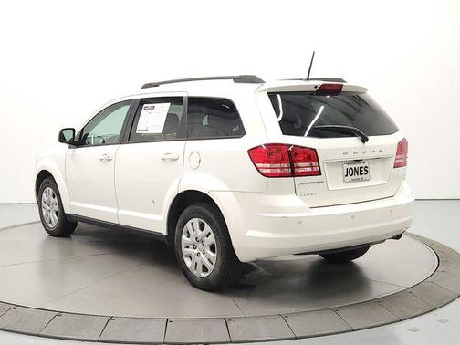 Vice White 2020 Dodge Journey SE Value