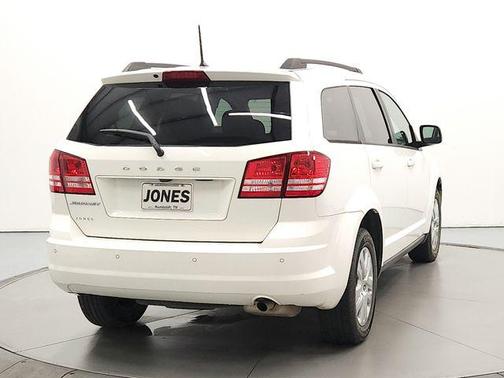 Vice White 2020 Dodge Journey SE Value