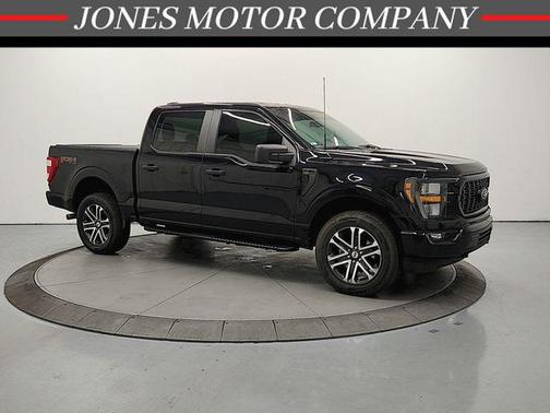 Agate Black Metallic 2023 Ford F-150 XL