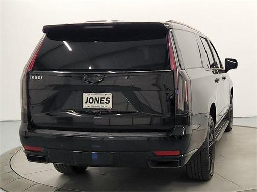 2021 Cadillac Escalade ESV Sport