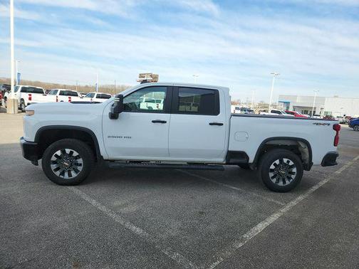 2021 Chevrolet Silverado 2500 Custom