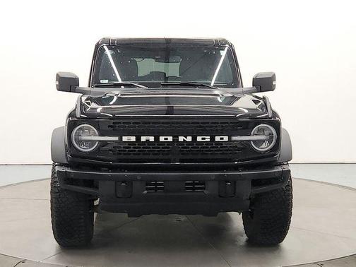 SHADOW BLACK 2024 Ford Bronco Wildtrak