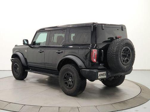 SHADOW BLACK 2024 Ford Bronco Wildtrak