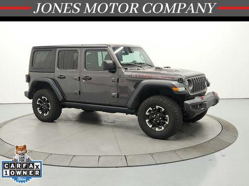 Granite Crystal Metallic Clearcoat 2025 Jeep Wrangler Rubicon