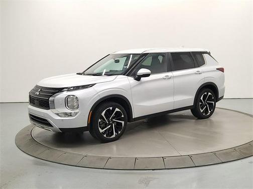 2024 Mitsubishi Outlander SE Black Edition S-AWC